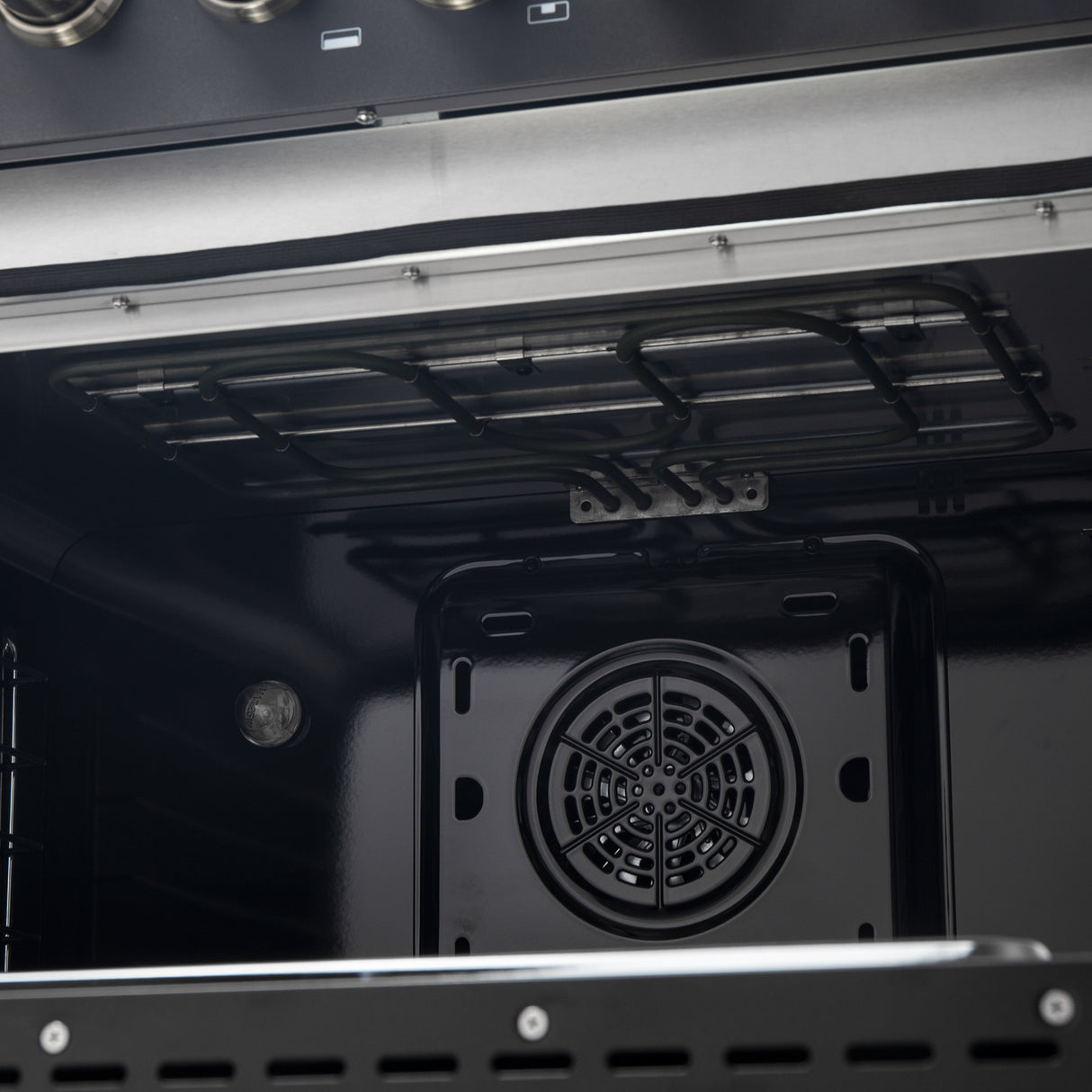 Dual_Fuel_FFSGS6156-36BLK_V1_Oven_Broiler_2024-12-12