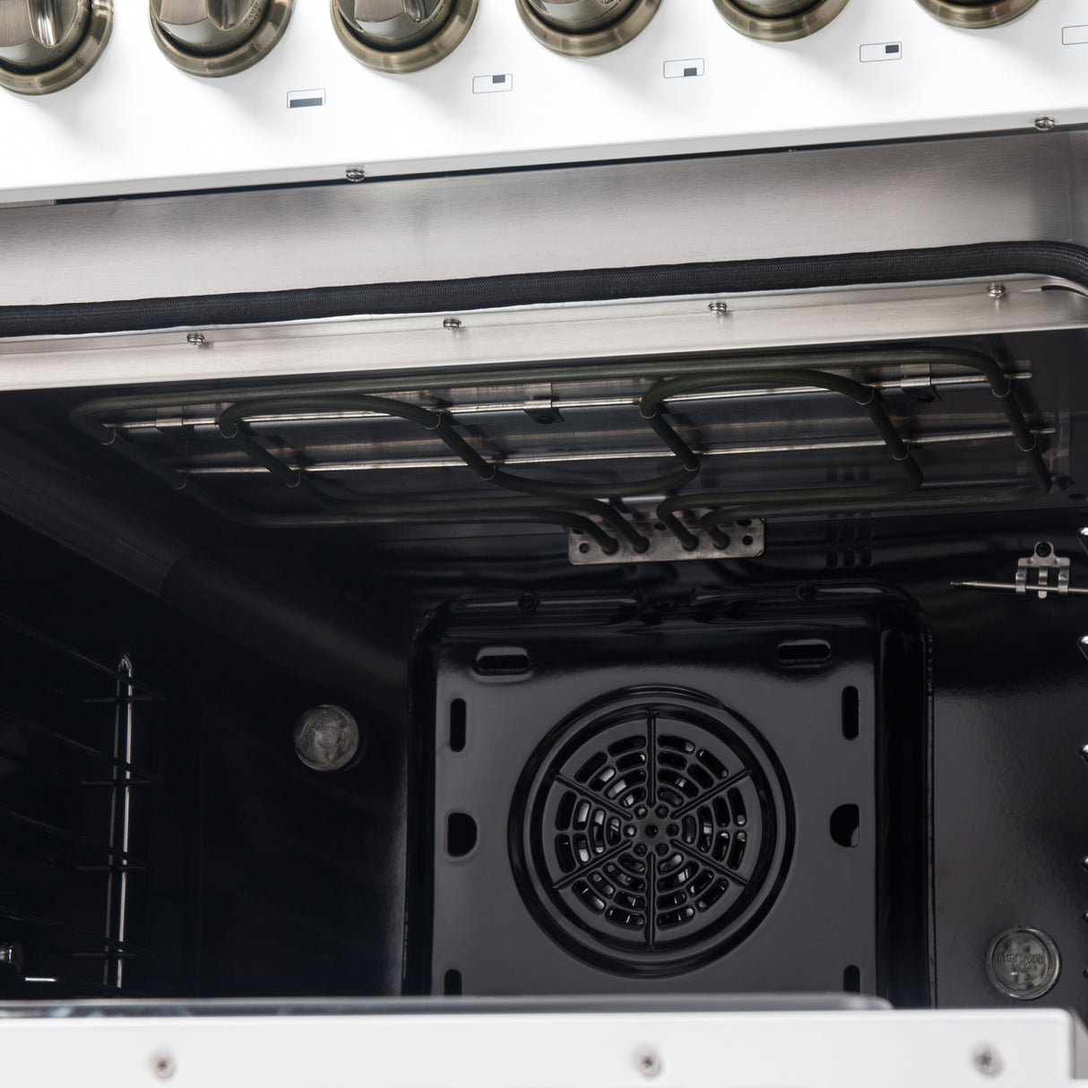 Dual_Fuel_FFSGS6356-48WHT_V1_Main_Oven_Inside_Broiler_2024-12-06