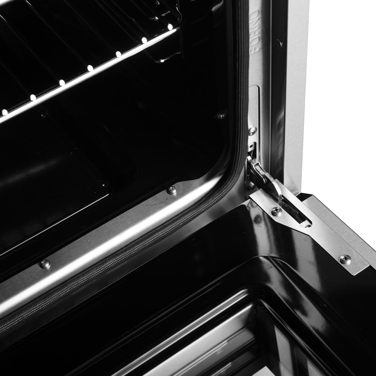 Dual_Fuel_Range_FFSGS6197-30_V1_Door_Hinge_Closeup_2024-09-23