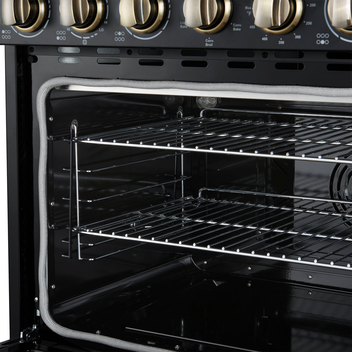 Electric-Range_FFSEL6011-36BLK_V1_4_Close-Up-Oven-Inside-Angle_04-03-2025