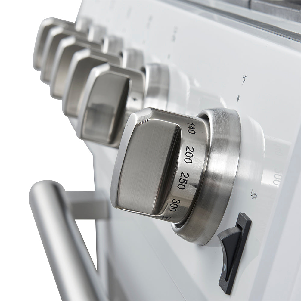 FFSGS1116-30WHT-30inch-Slide-in-Gas-Range-Close-Up-On-Knobs-SS