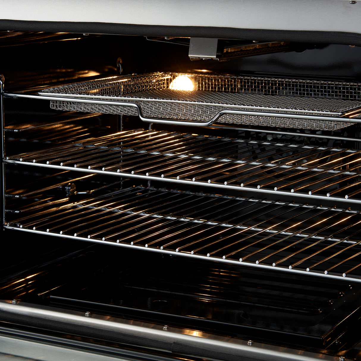 Gas_Range_FFSGS6274-30_FFSGS6274-30BLK_V1_Air_Fryer_2024-12-19