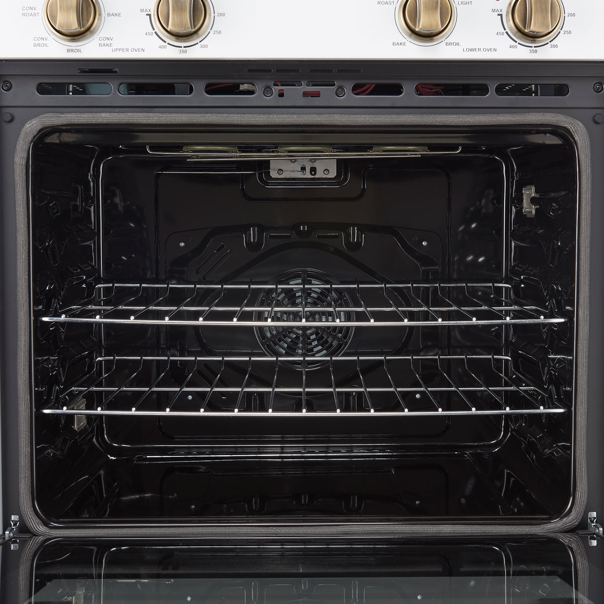 Wall-Oven_FBOEL1324-30WHT_Oven-Interior_2025-07-30
