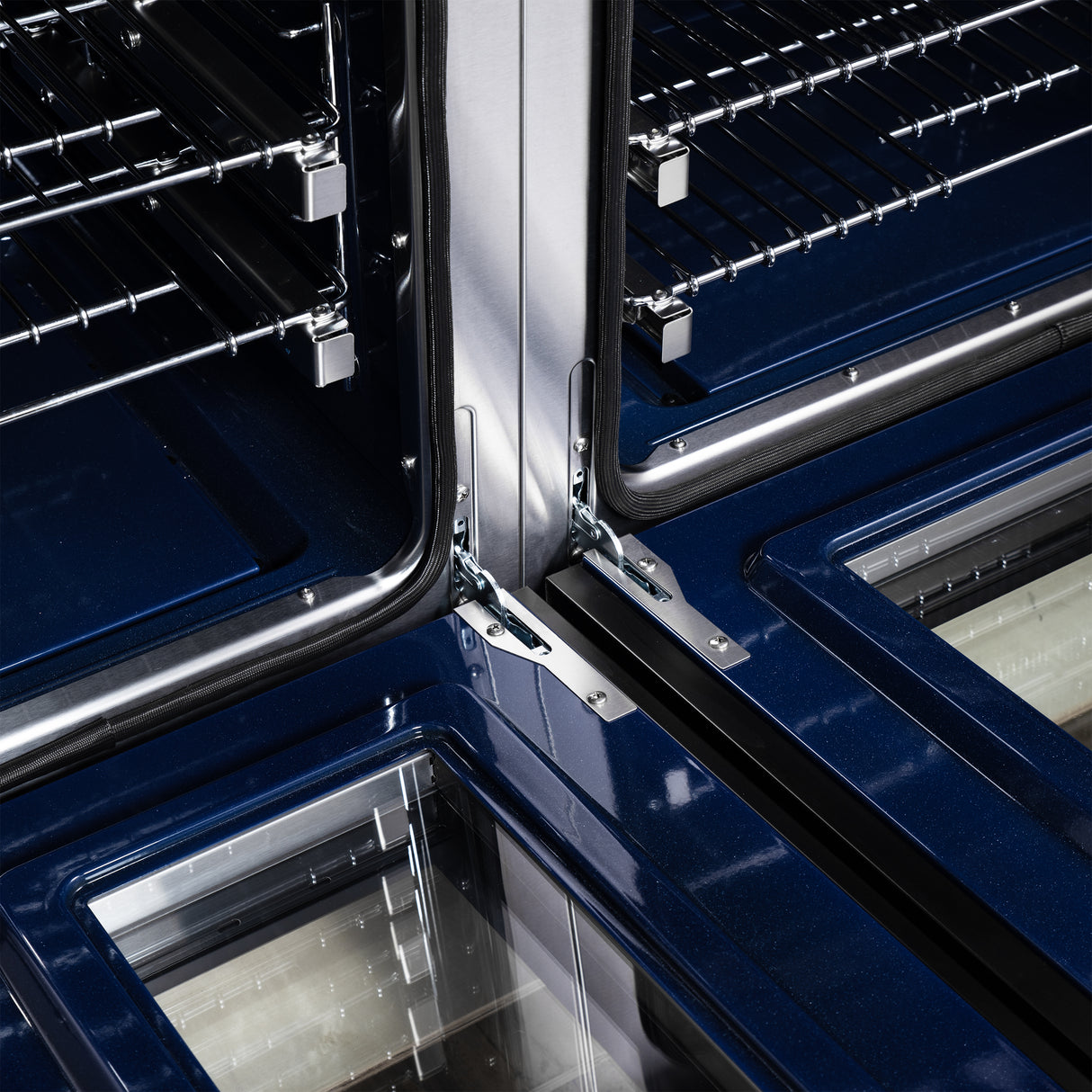 Dual-Fuel_FFSGS6125-48BLK_Hinges_2025-07-24