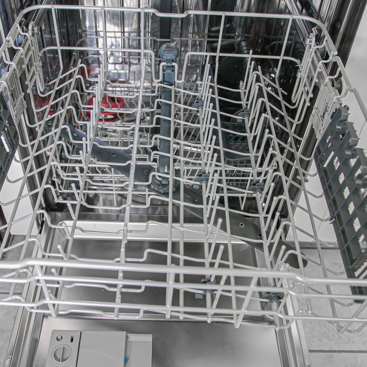 FDWBI8067-24S_Forno_Pozzo_Built-In_Dishwasher_Bottom_Rack_Bin