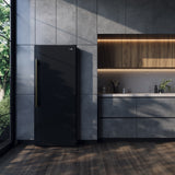 FFFFD1722-28BLK-RS_Lifestyle