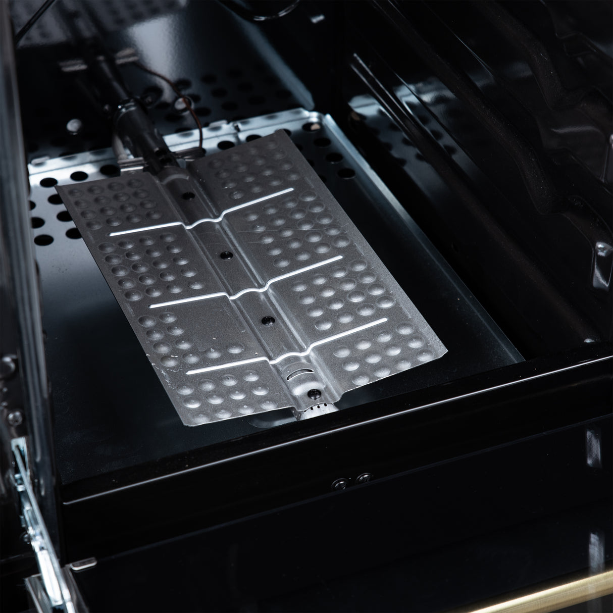 Gas-Range_FFSGS6265-20BLK_Bake-Element_2025-06-18