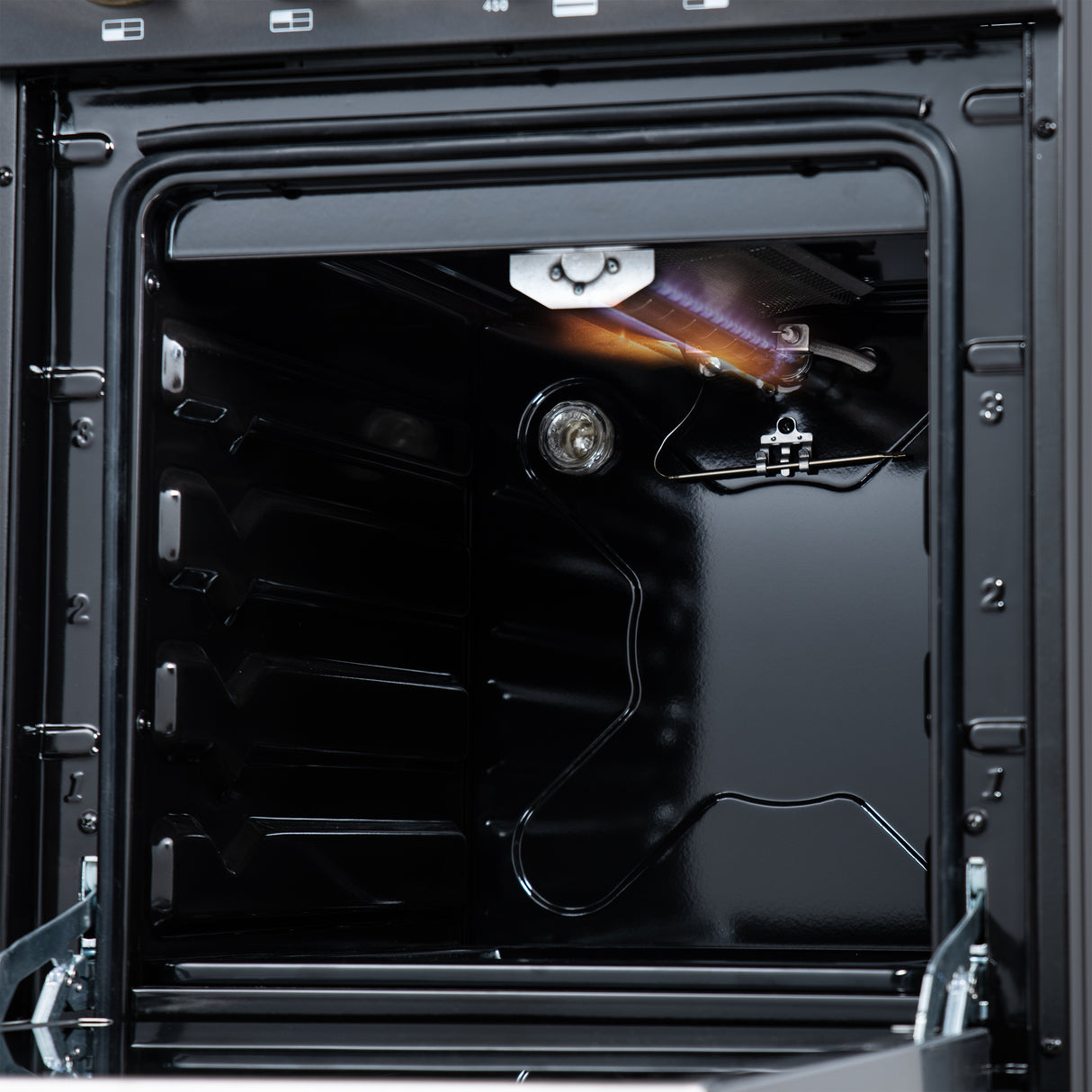 Gas-Range_FFSGS6265-20BLK_Broiler_2025-06-18