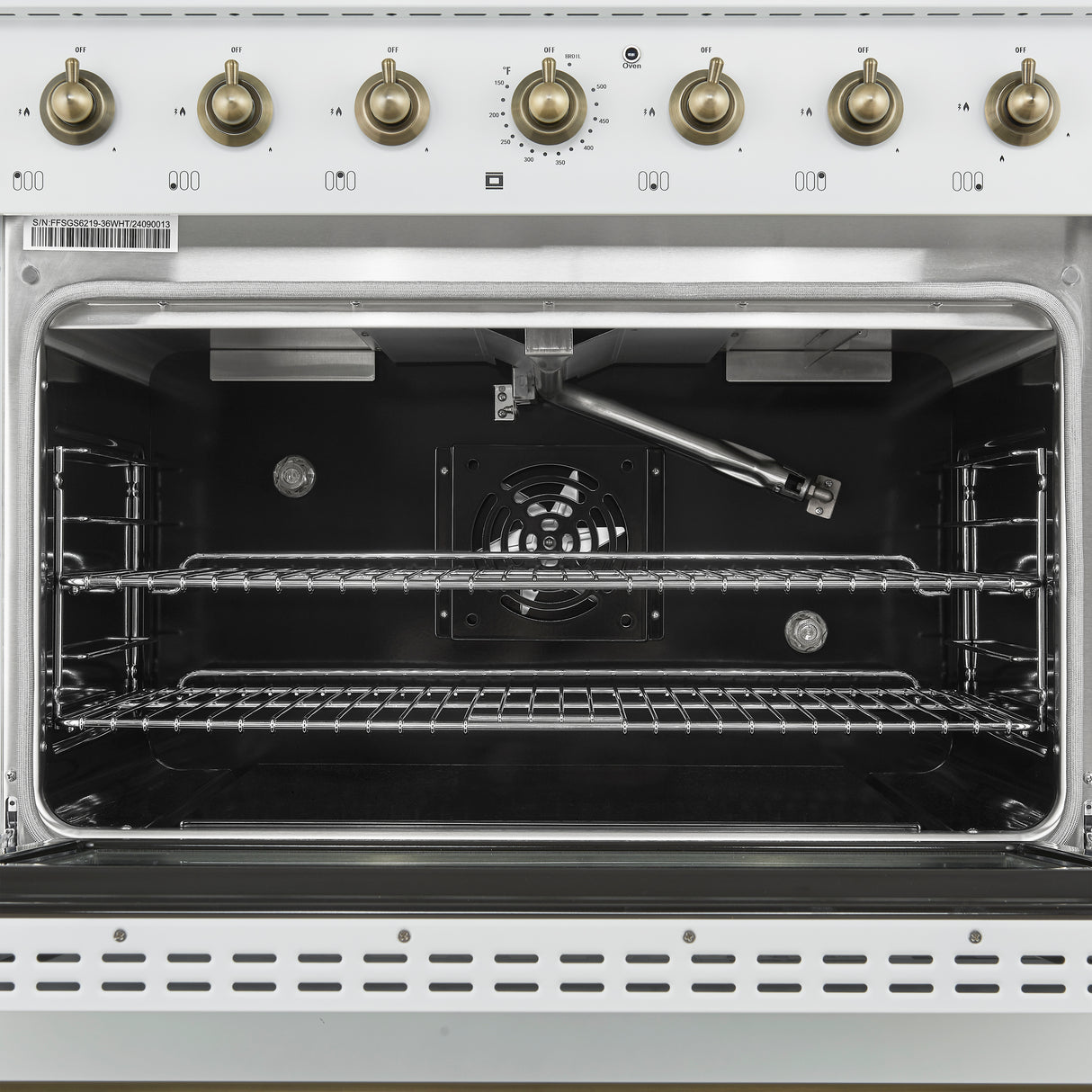 Gas_Range_FFSGS6219-36WHT_V1_Oven_Inside_2024-11-29