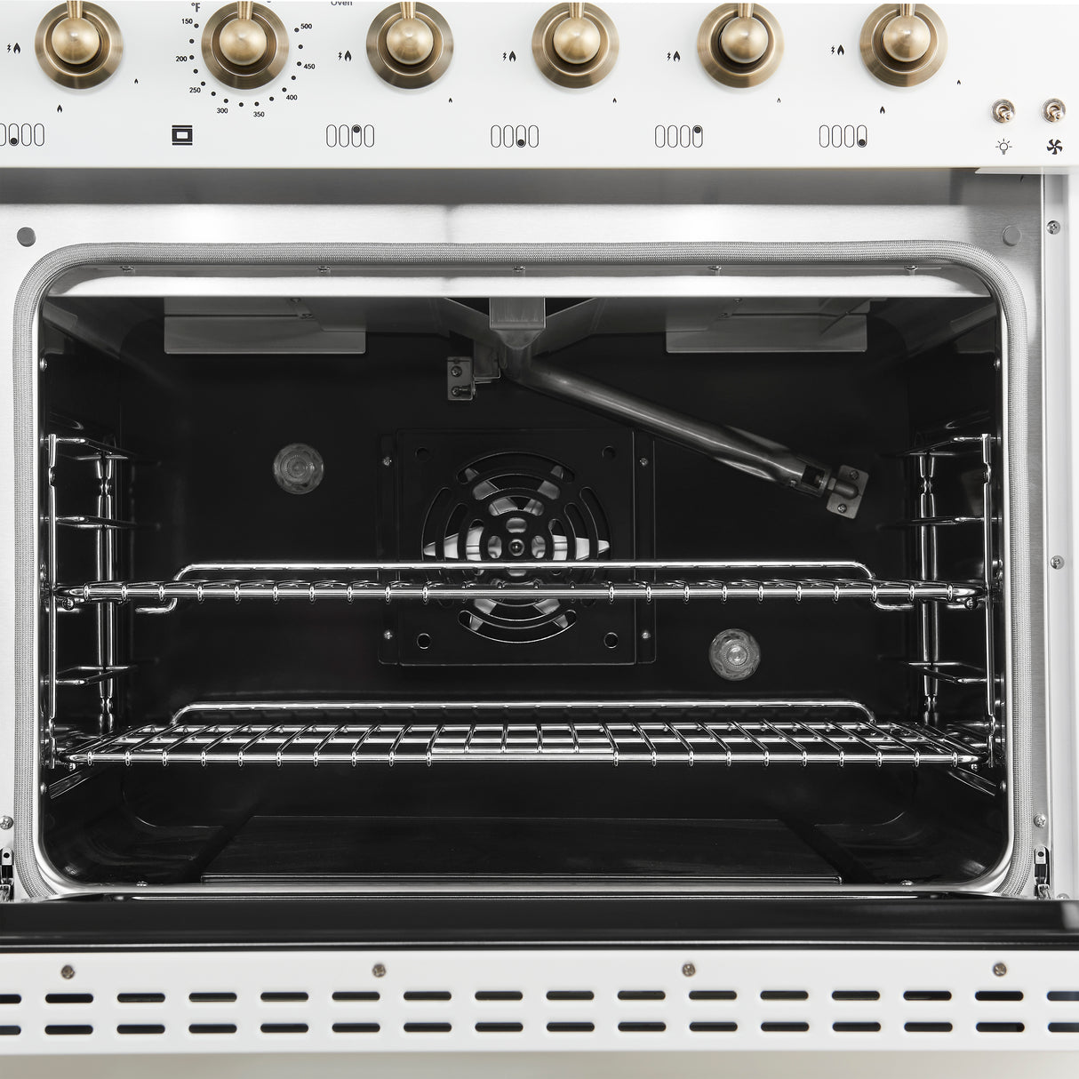 Gas_Range_FFSGS6219-48WHT_V1_Inside_Main_Oven_2024-11-27