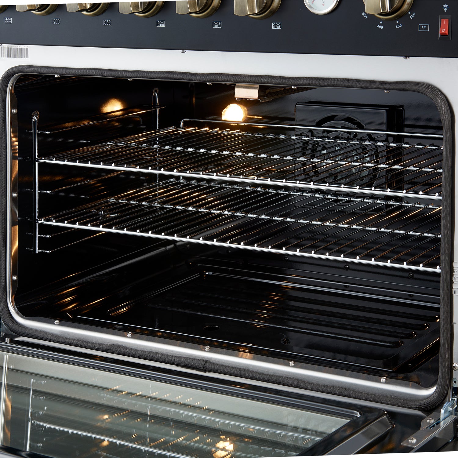 Gas_Range_FFSGS6277-36BLK_V1_Right_Angle_Oven_Inside_2024-12-19