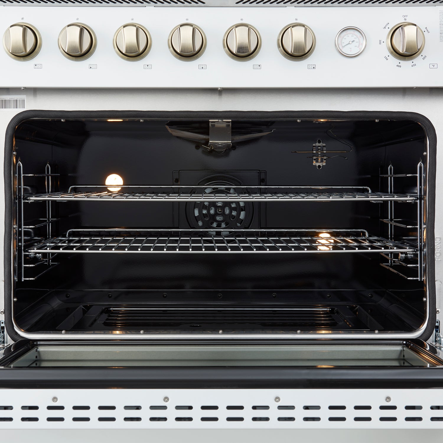 Gas_Range_FFSGS6277-36WHT_V1_Front_Oven_Inside_2024-12-19