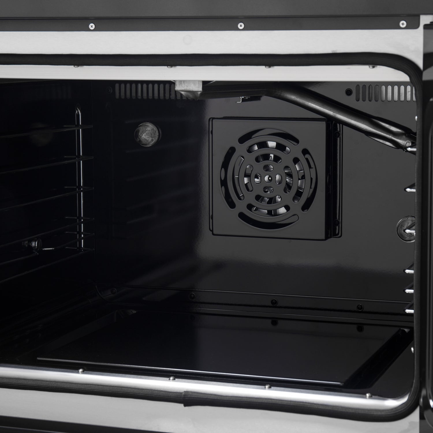 Gas_Range_FFSGS6444-30BLK_V1_Inside_Oven_Fan_2024-12-02