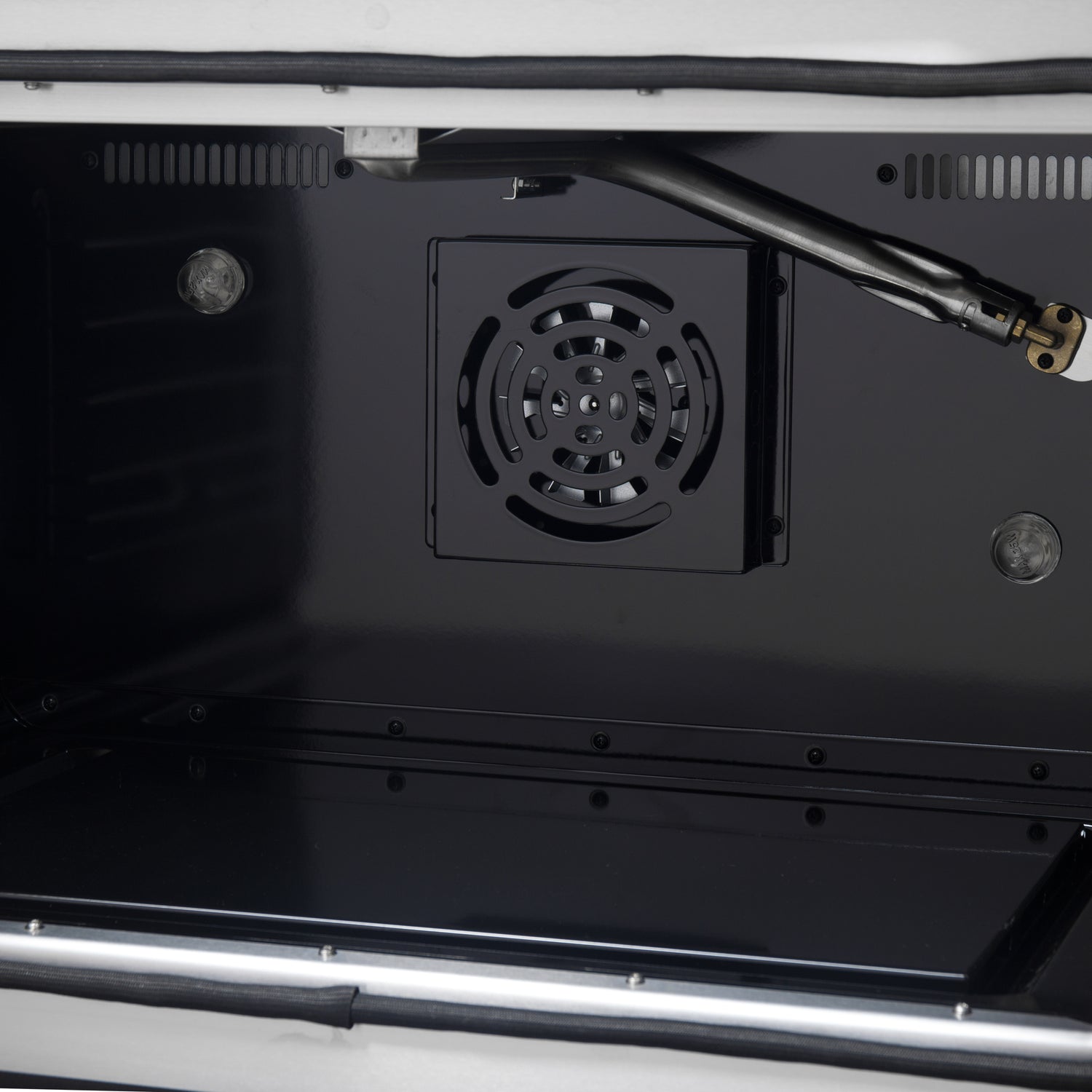 Gas_Range_FFSGS6444-36BLK_V1_Inside_Oven_Fan_2024-12-02
