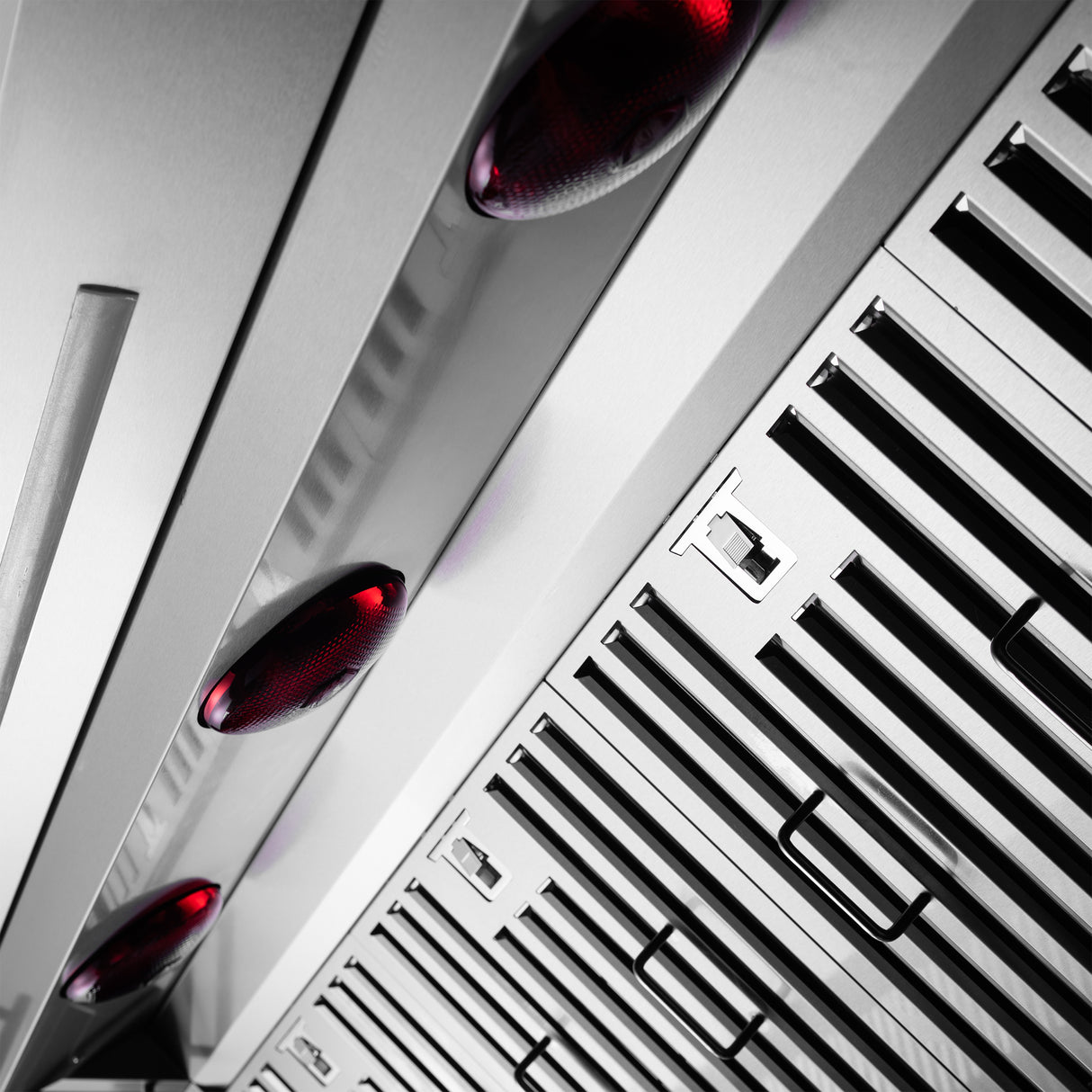 Range-Hood_FRHWM5029-60_Light_2025-12-19