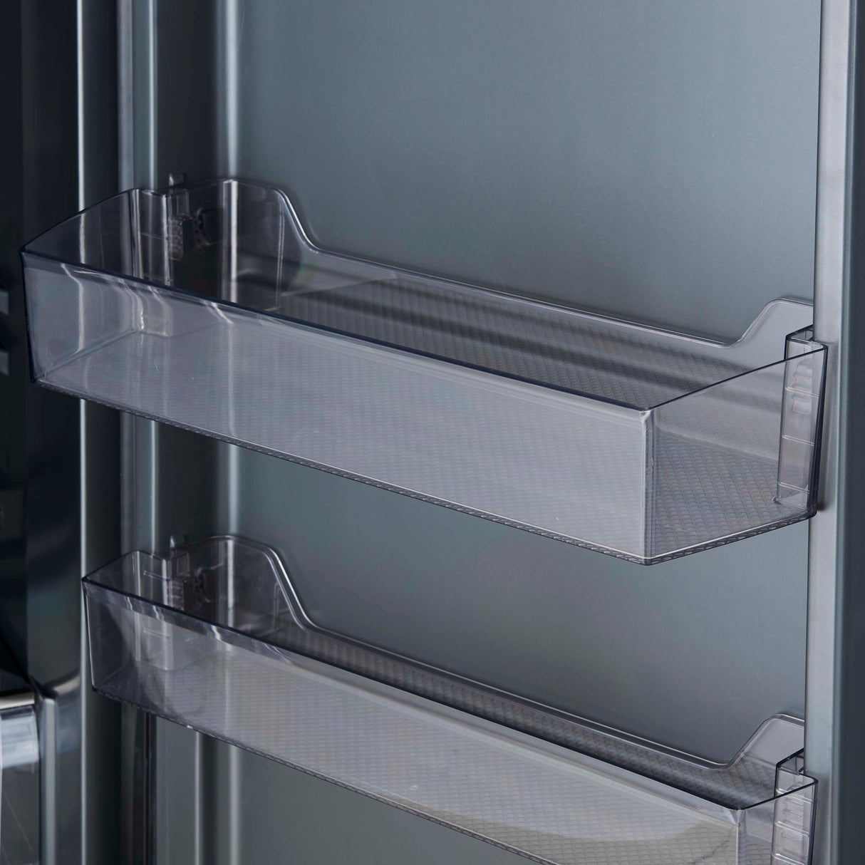 Refrigerator_FFFFD1738-28RS_FFFFD1738-32RSG_FFFFD1738-32RMG_Door-Bins_20215-06-19