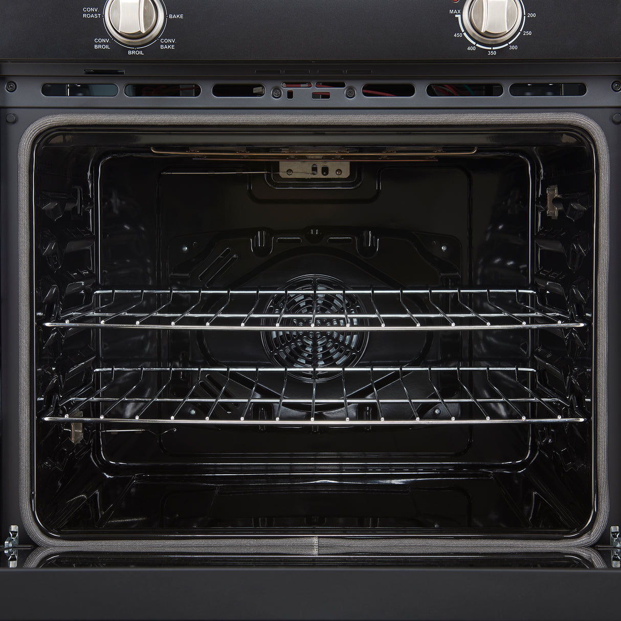 Wall-Oven_FBOEL1370-30BLK_Oven-Interior-SS_2025-07-30