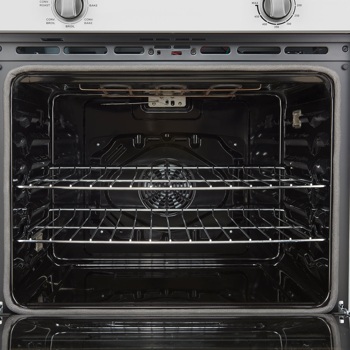Wall-Oven_FBOEL1370-3WHT_Oven-Interior-SS_2025-07-30